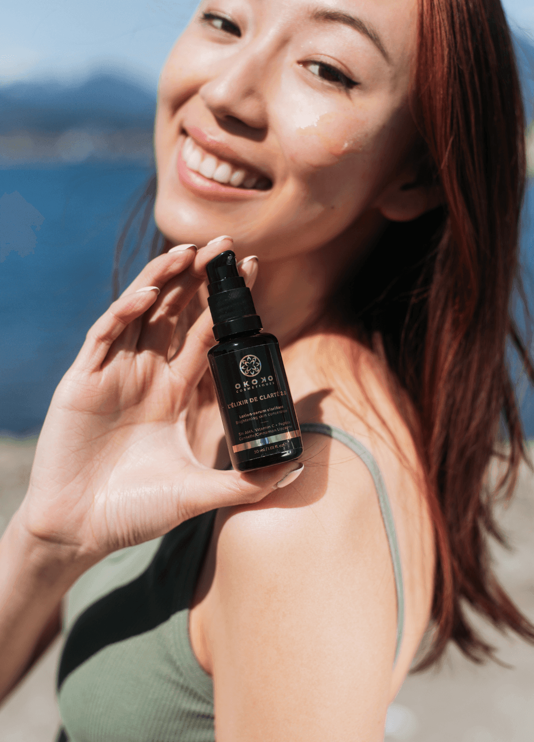 L’Élixir de Clarté – Blue Light Radiance Serum with AHA, Vitamin C + Brightening Peptides