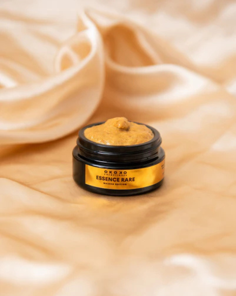 Essence Rare – Precious Gold Mask: A Gold Ritual for Luminous Renewal
