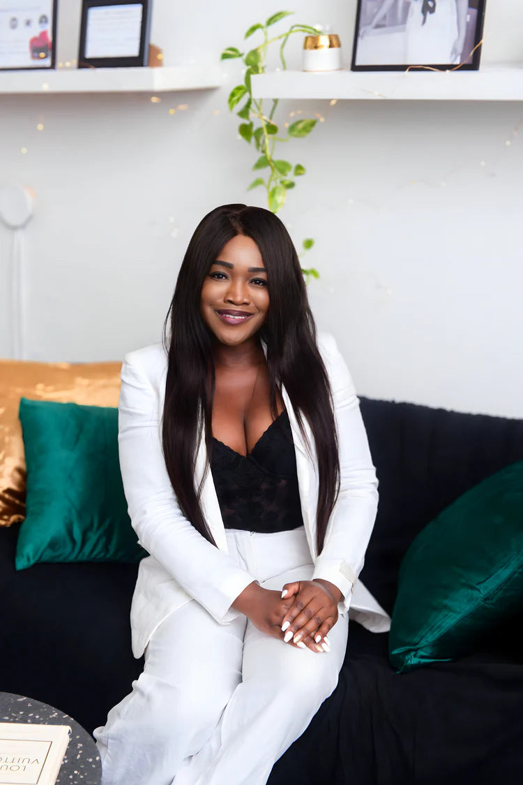 Oyéta Kokoroko, Canadian entrepreneur and founder of OKOKO Cosmétiques, Maison OKOKO, and IKONIK Magazine, visionary leader in conscious luxury skincare and innovation.